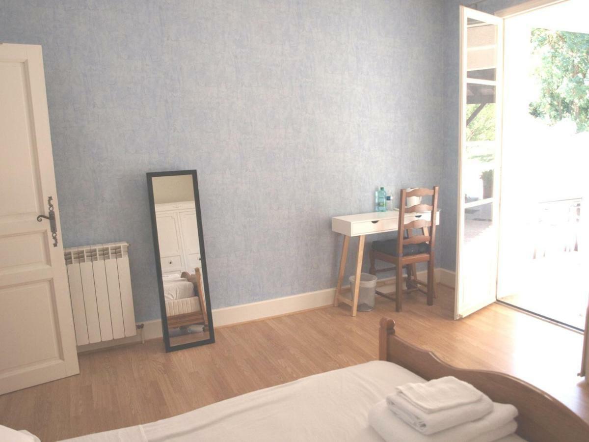 Le Cheminard Bed & Breakfast Feugarolles Exterior photo