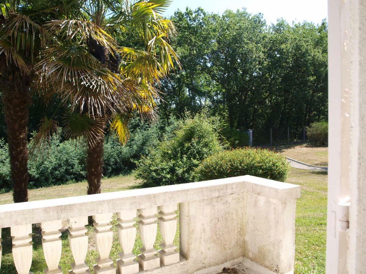 Le Cheminard Bed & Breakfast Feugarolles Exterior photo